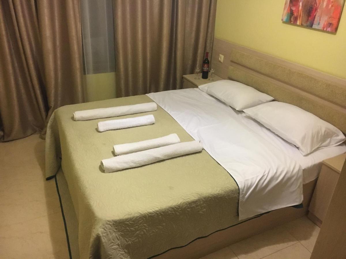 Aparthotel Family Ureki Esterno foto