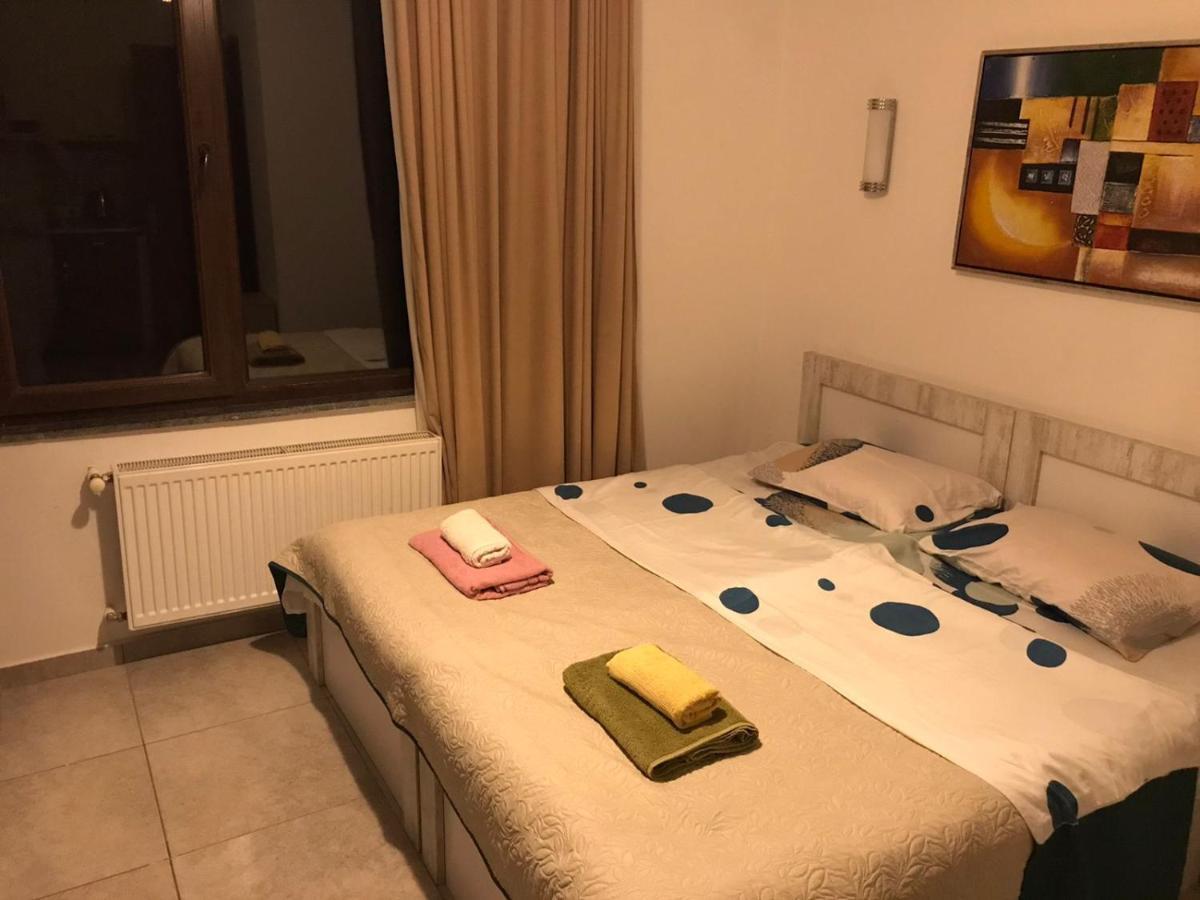 Aparthotel Family Ureki Esterno foto